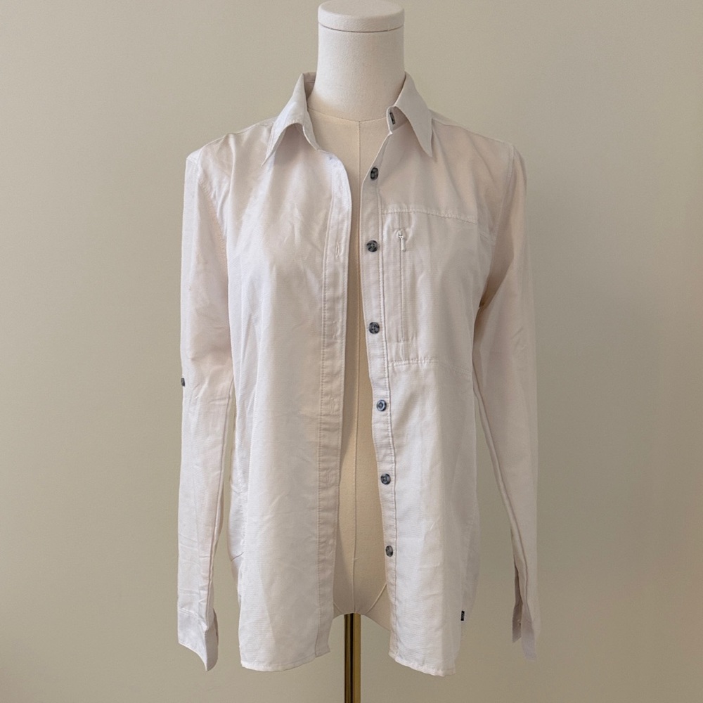Mountain Hardwear Women's Light Cream Button Down Shirt